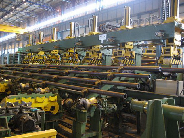 海南无缝钢管厂家生产线